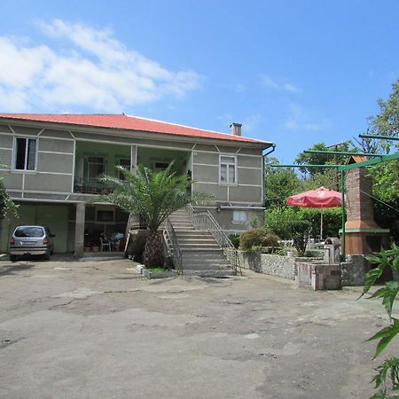 Joni Guest House باتومي المظهر الخارجي الصورة