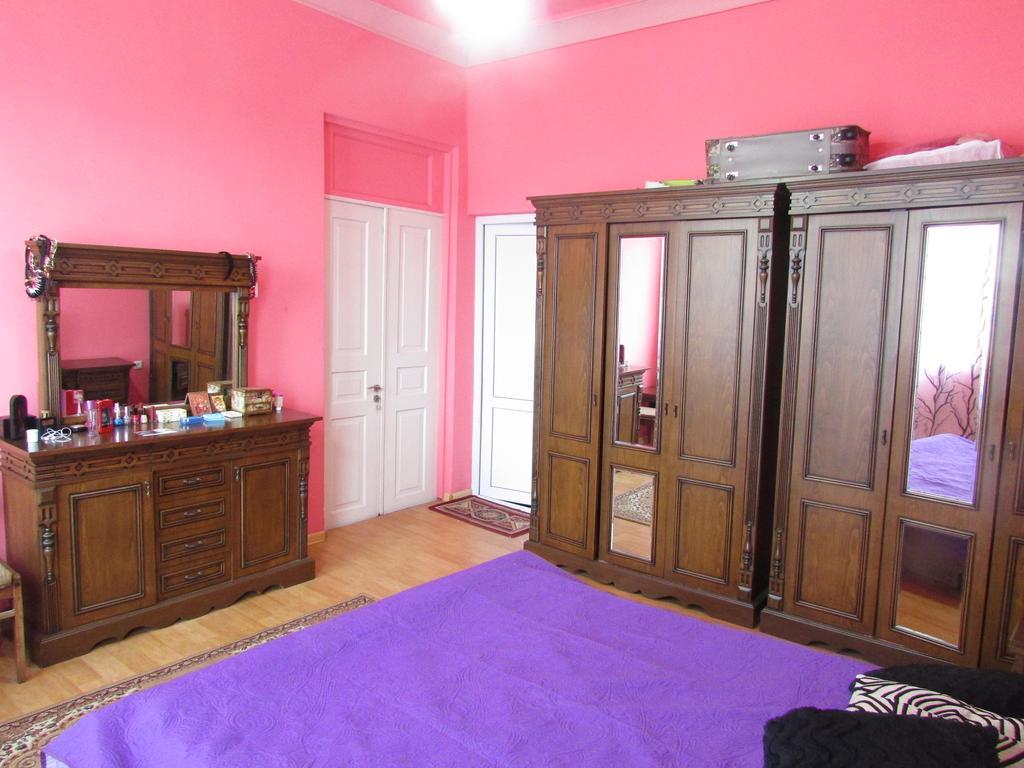Joni Guest House باتومي المظهر الخارجي الصورة