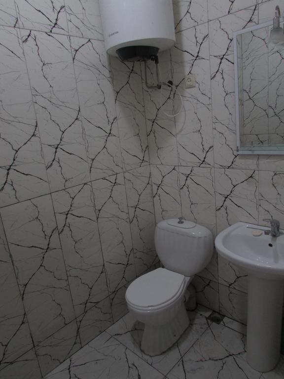 Joni Guest House باتومي المظهر الخارجي الصورة